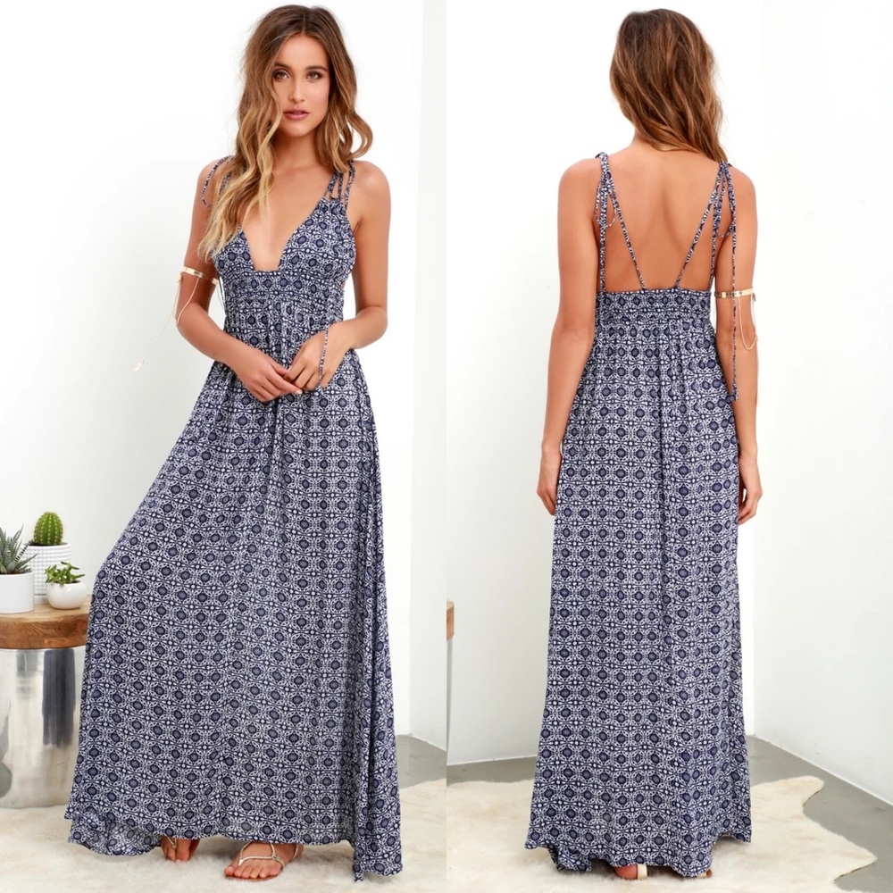 Lulu’s ‘Field Day’ Navy Maxi Dress